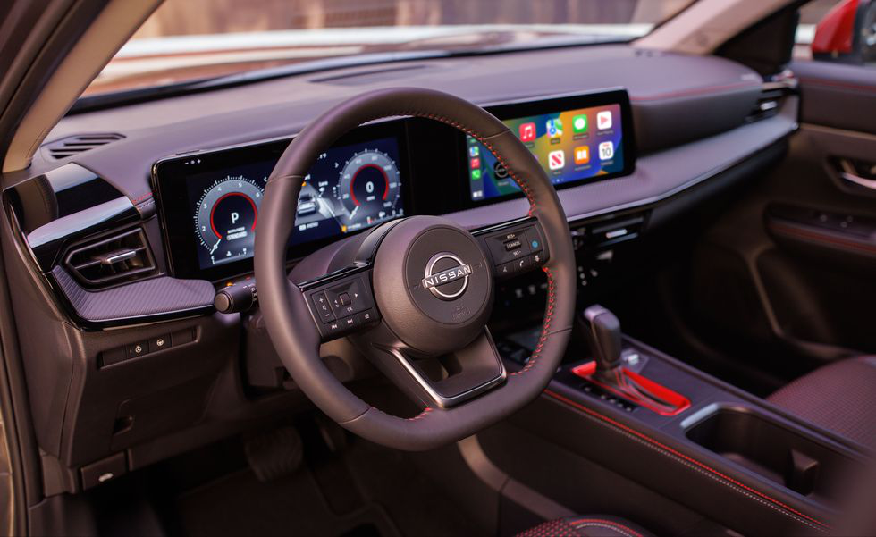 2025-nissan-kicks-interior