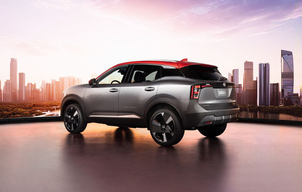 2025-nissan-kicks-rear-three-quarter-view