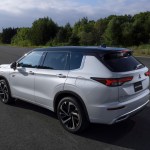 All Outlanders come with seven selectable drive modes. Courtesy Mitsubishi