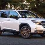 The 2025 Subaru Forester retains the same basic shape, but has a redesigned nose and grille.