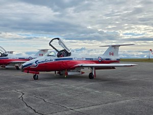 CT-114 Tutor Snowbird at 19 Wing Comox.