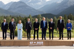 G7 Leaders pose for a photo during the Group of Seven Summit in Kananaskis, Alta. June 15 to 17, 2025.