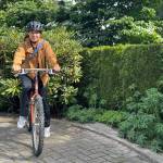 Jennifer Ji gained the skills and confidence to be a bike commuter by taking a free HUB Cycling course. Register for the FREE StreetWise Cycling Online course at bikehub.ca/swco!
