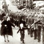 Wait for me, Daddy. The photo was captured on Nov. 1, 1940 as members of the B.C. Regiment (Duke of Connaught&rsquo;s Own Rifles) were preparing to board the S.S. Princess Joan at the New Westminster CPR docks. (Claude P. Detloff)