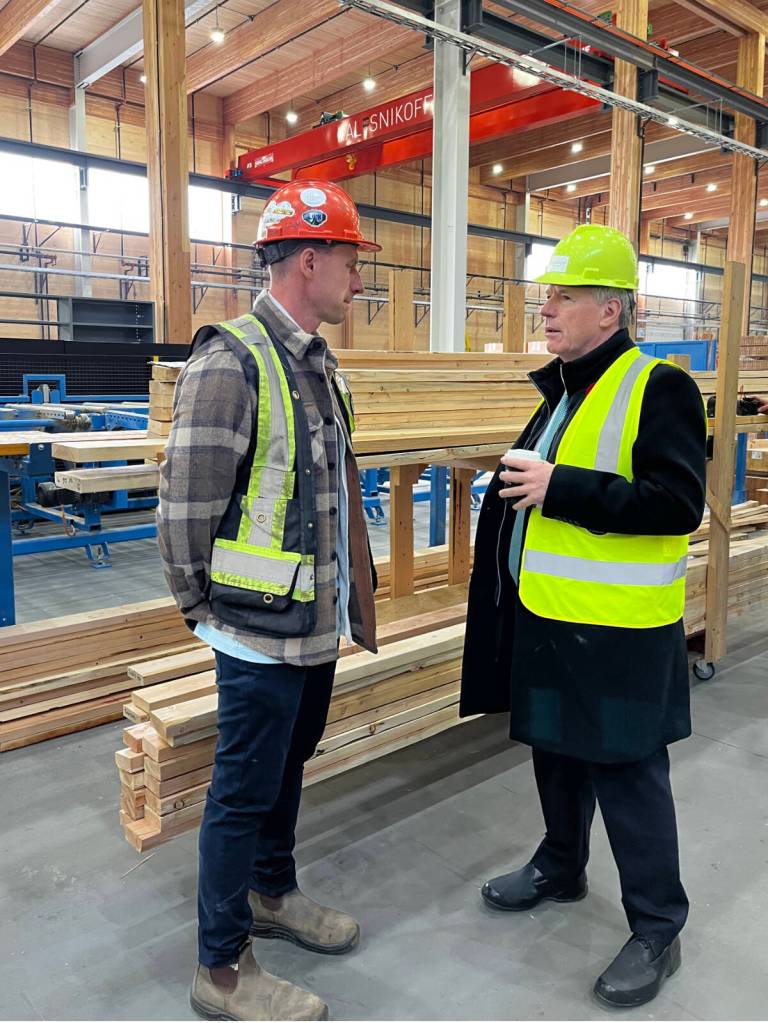 Chris Kalesnikoff (L) gave energy minister Tim Hodgson (R) a tour of the Castlegar facility on Nov. 10. (Betsy Kline/Castlegar News)