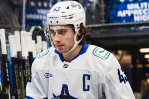 Vancouver Canucks captain Quinn Hughes readies for action against the Tampa Bay Lightning on Sunday, Nov. 16, 2025 at Benchmark International Arena in Tampa, Fla. (https://x.com/Canucks photo)