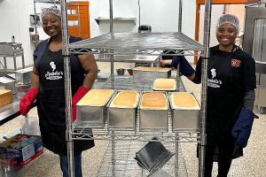 Esther Esuk, managing partner of Arabelle's Bakery, and Arabelle's co-owner Temi Akindipe at the Chilliwack location.