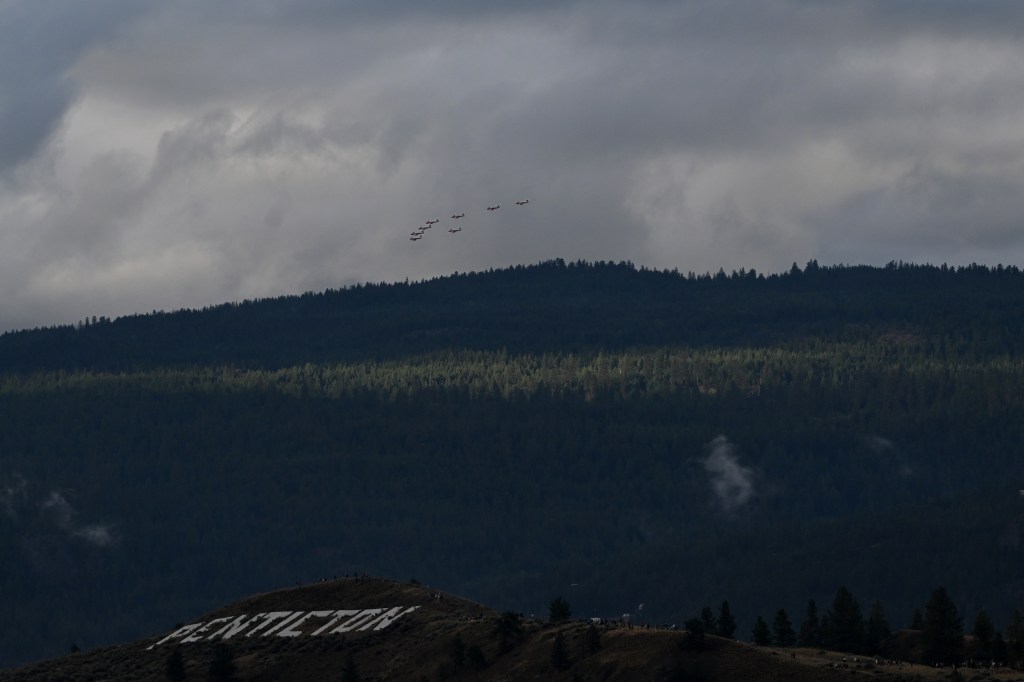 The Snowbirds had a triumphant return to Penticton's Peach Fest for the first time since 2019.