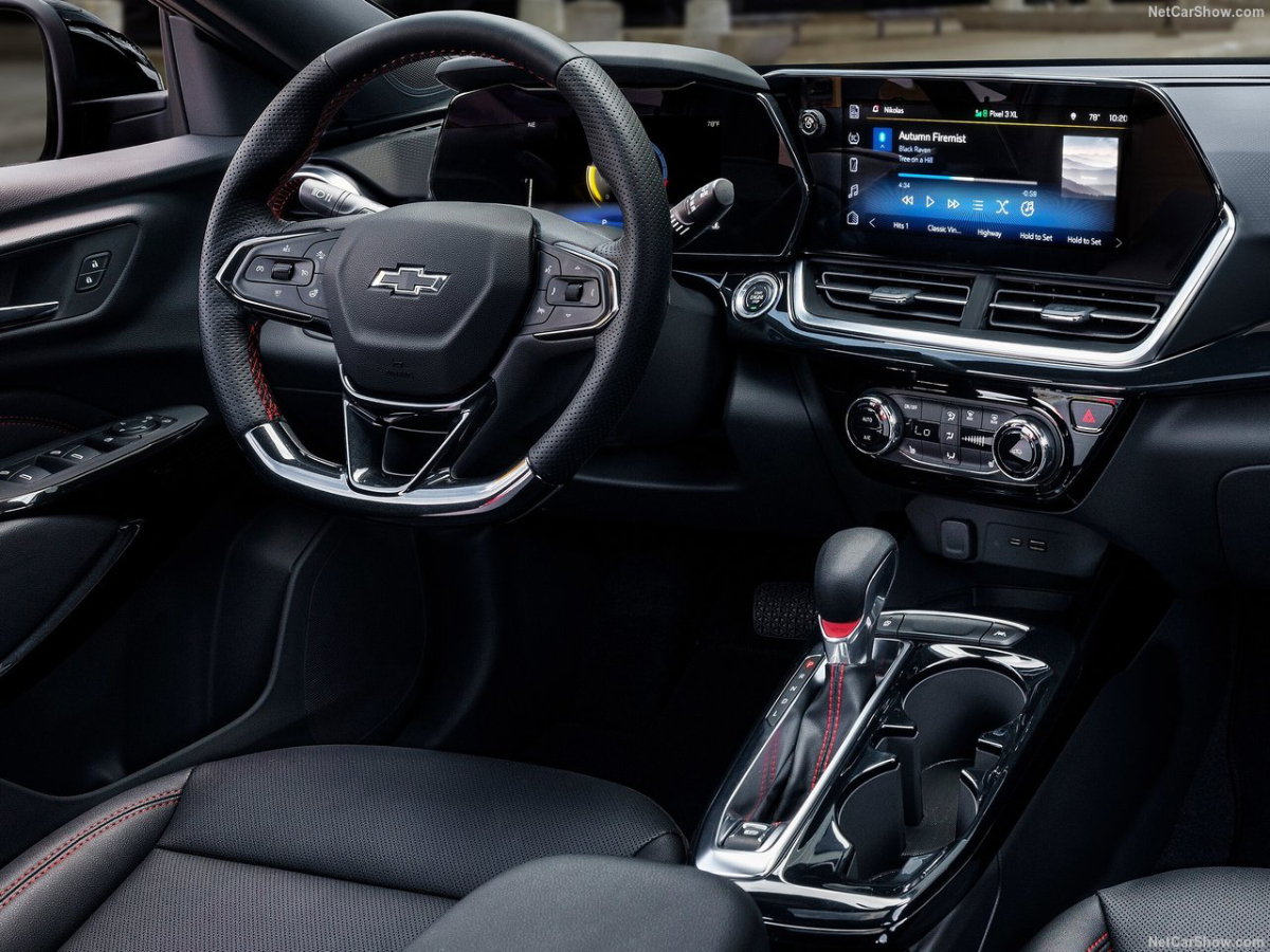 chevrolet-trax-interior