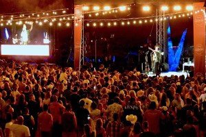 Cameron Whitcomb performs at Kelowna's Waterfront Stage during Country Music Week as part of the Canadian Country Music Awards Sept. 10-13, 2025.