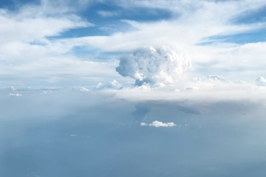 Photos taken while up in the air of the 105 hectares Mine Creek fire by the Coquihalla Highway near Hope.
