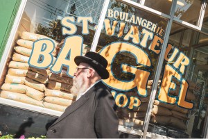 In Montreal, everyone has their preference for one of two classic bagel makers – St-Viateur or Fairmount.