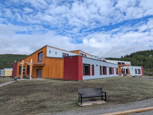 The newly opened Łuwechōn Kots’ede’i Kime School in Iskut replaces the 1978-built Klappan Independent School and includes classrooms, cultural learning spaces, a gymnasium and an outdoor classroom to support traditional on-the-land education.