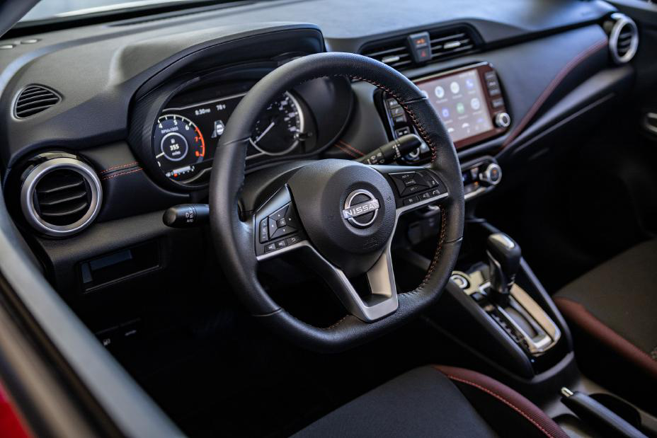 versa-interior