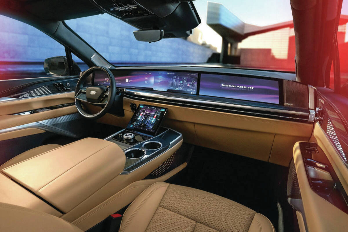 web1_240318-todaysdrive-cadillacescalade_3