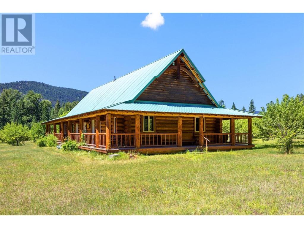 A former Buddhist retreat in the Kettle Valley is for sale.